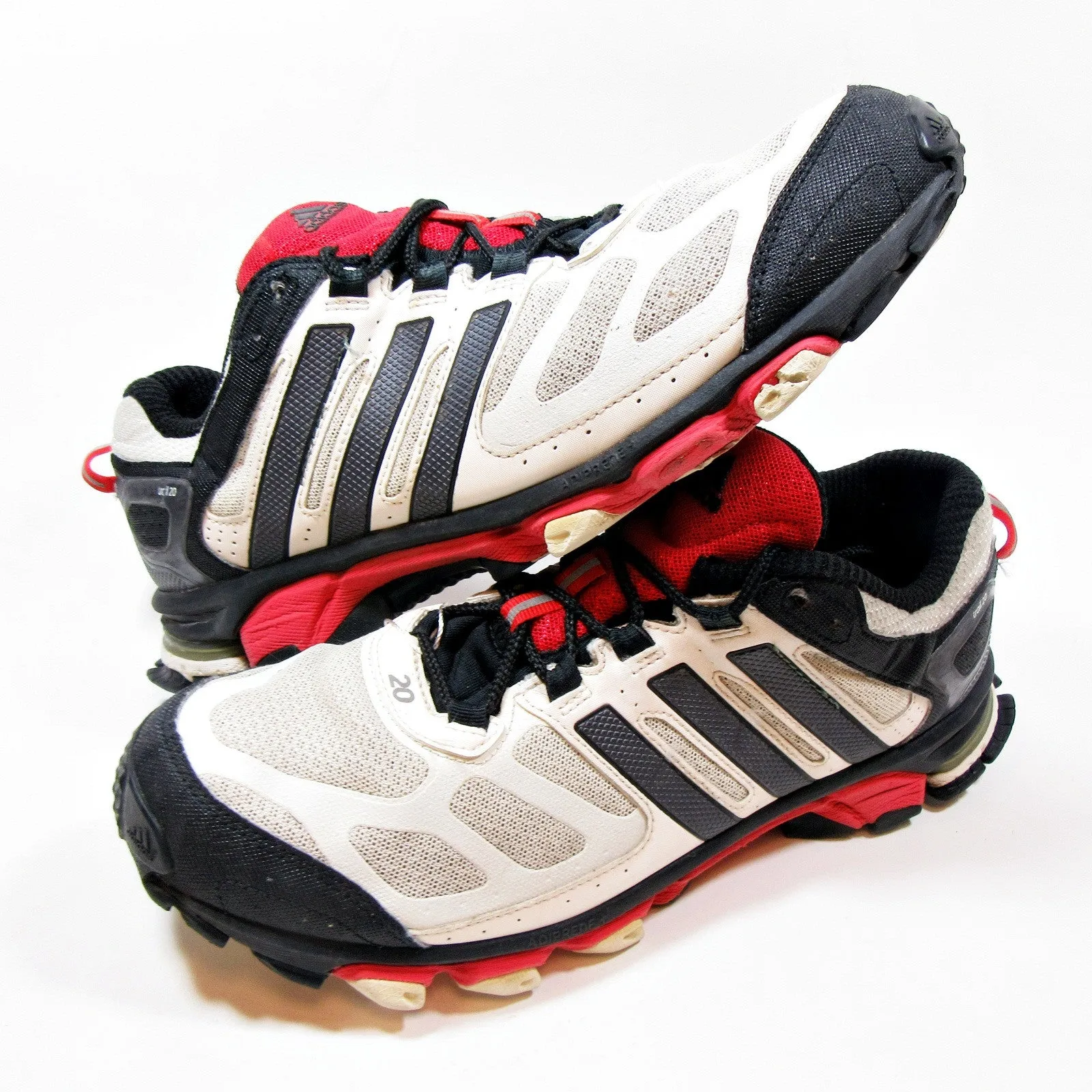 ADIDAS - Response Trail 20
