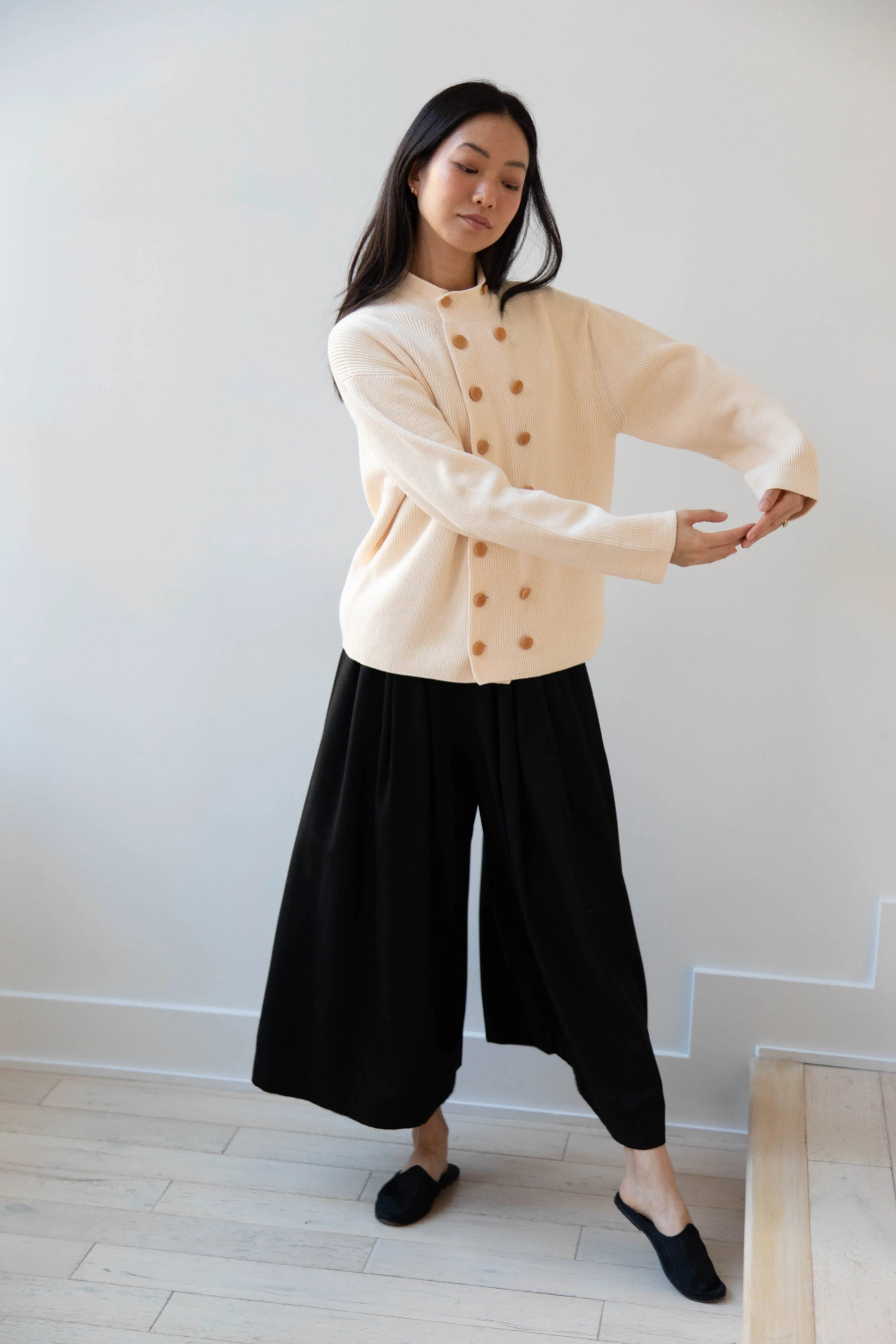 Aseedonclöud | Tea Garden Knit Jacket in Beige
