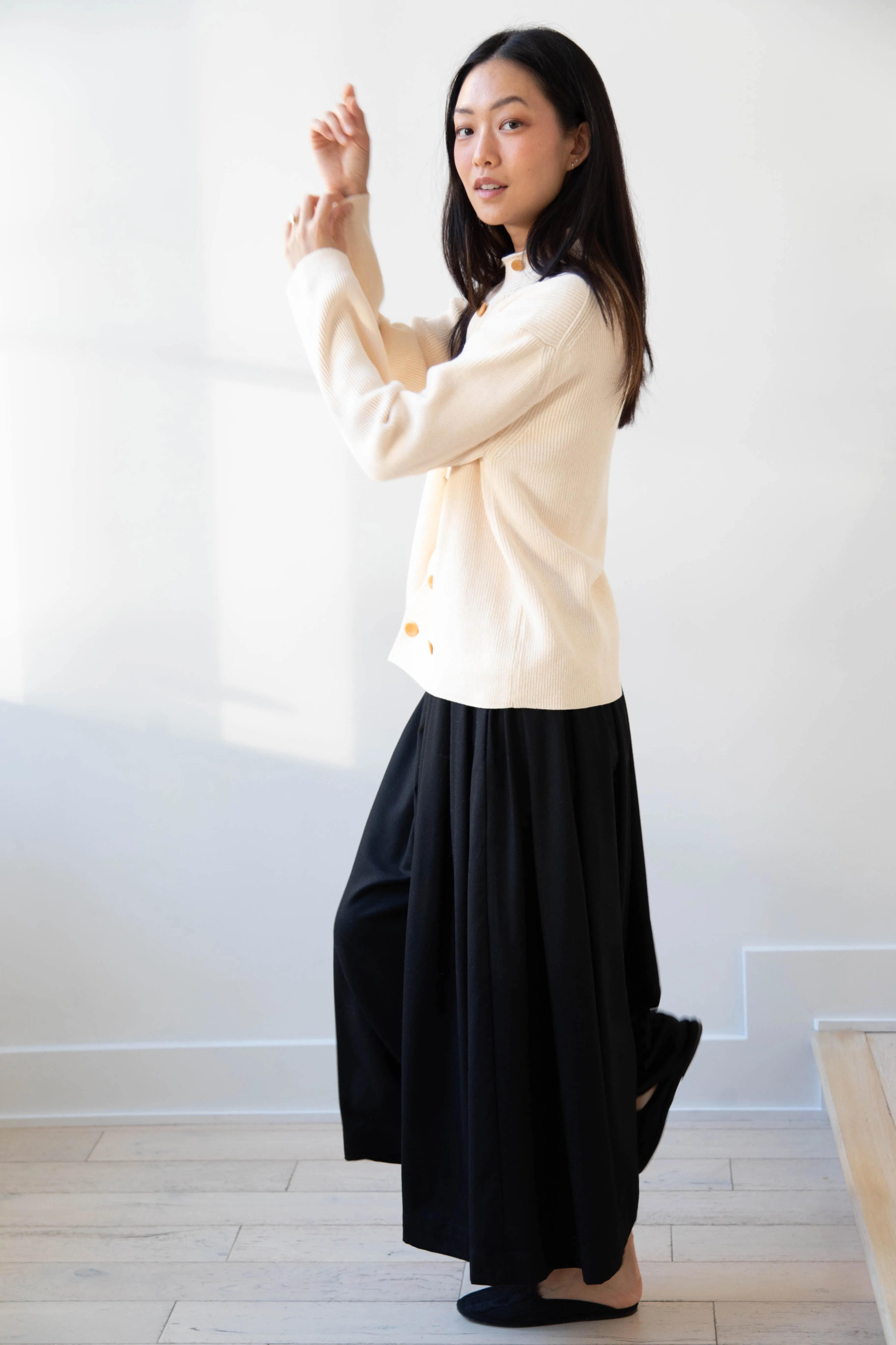 Aseedonclöud | Tea Garden Knit Jacket in Beige
