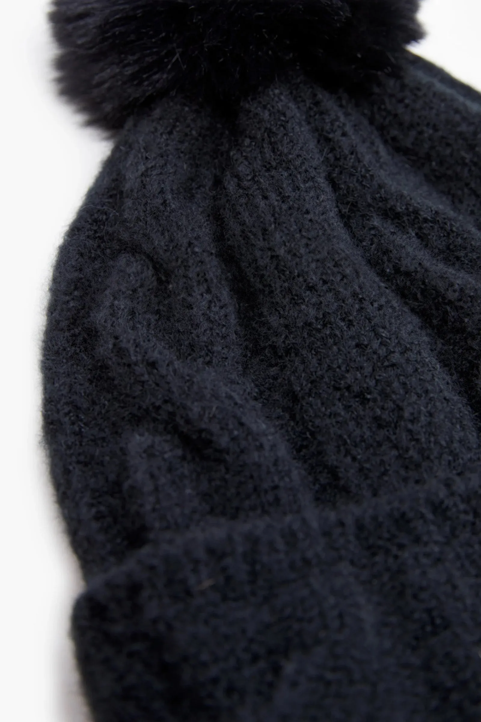 Cable Knit Pom-Pom Beanie