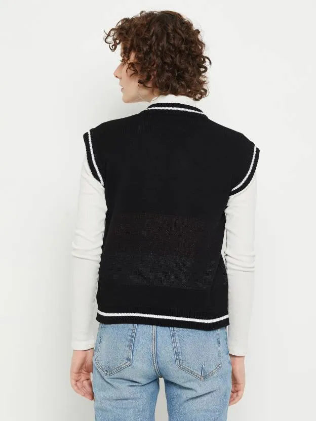 Classic Noir Self-Design Sweater