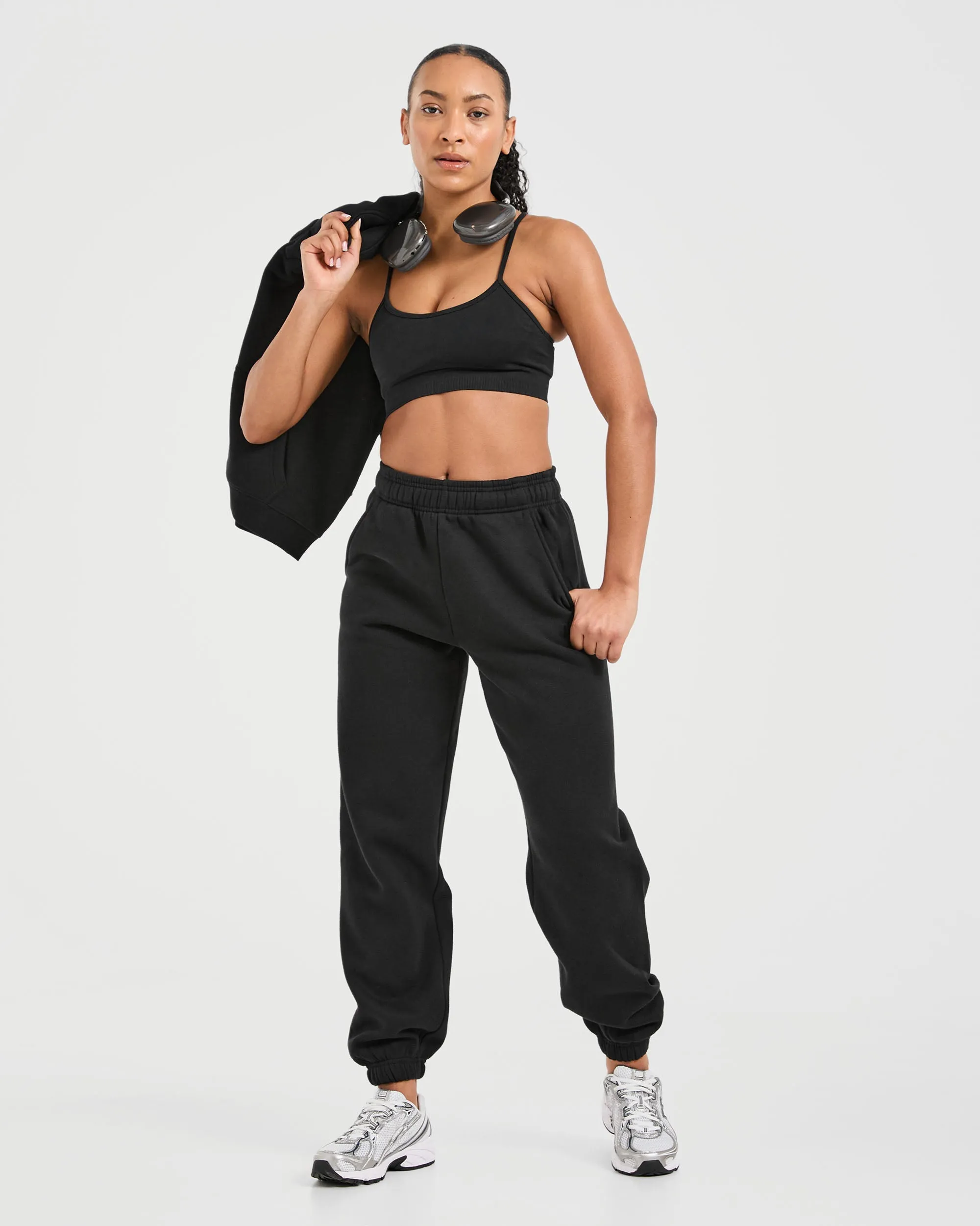 Classic Plush Oversized Joggers - Black
