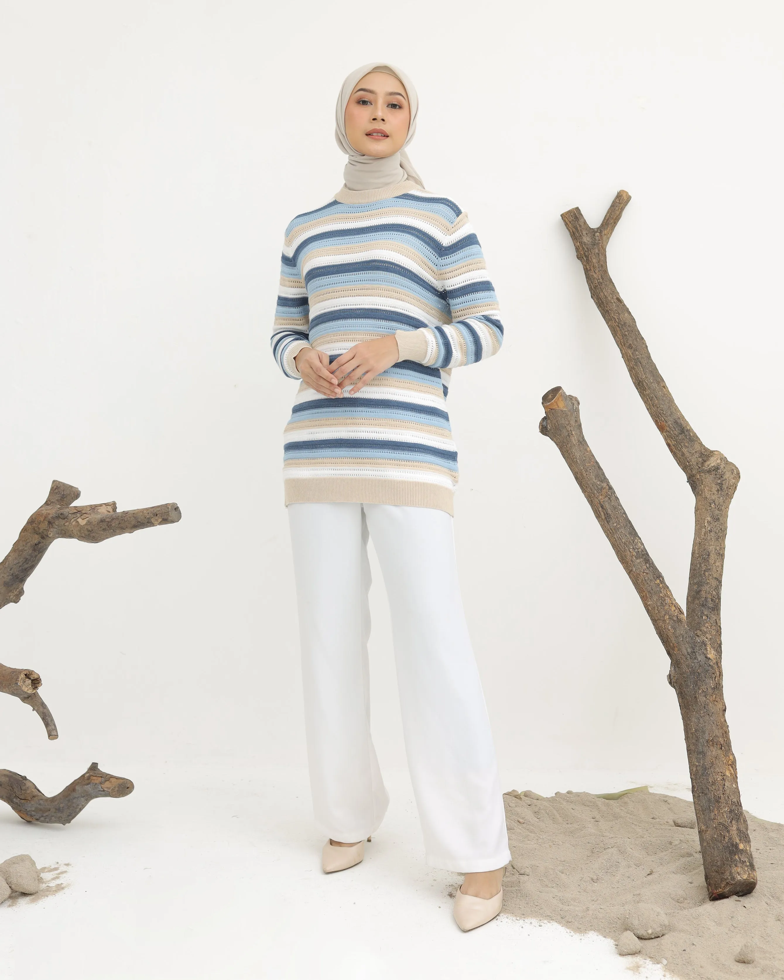 DANUM KNIT TOP
