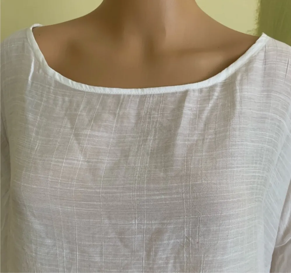 GAUZE SLIT-SLEEVE DOLMAN TOP