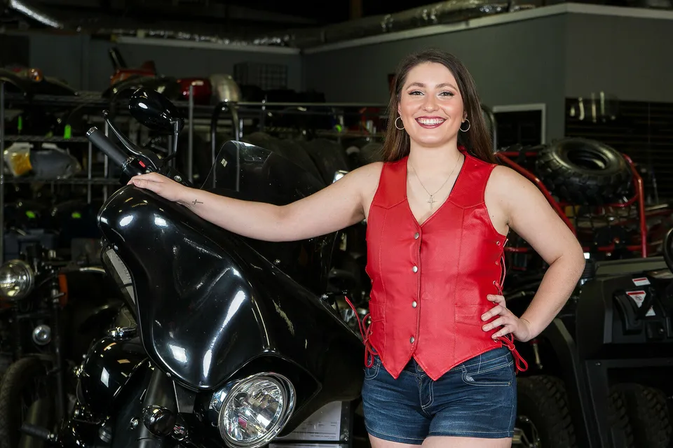 HL14501RED Red Leather Vest - Women motorcycle Club