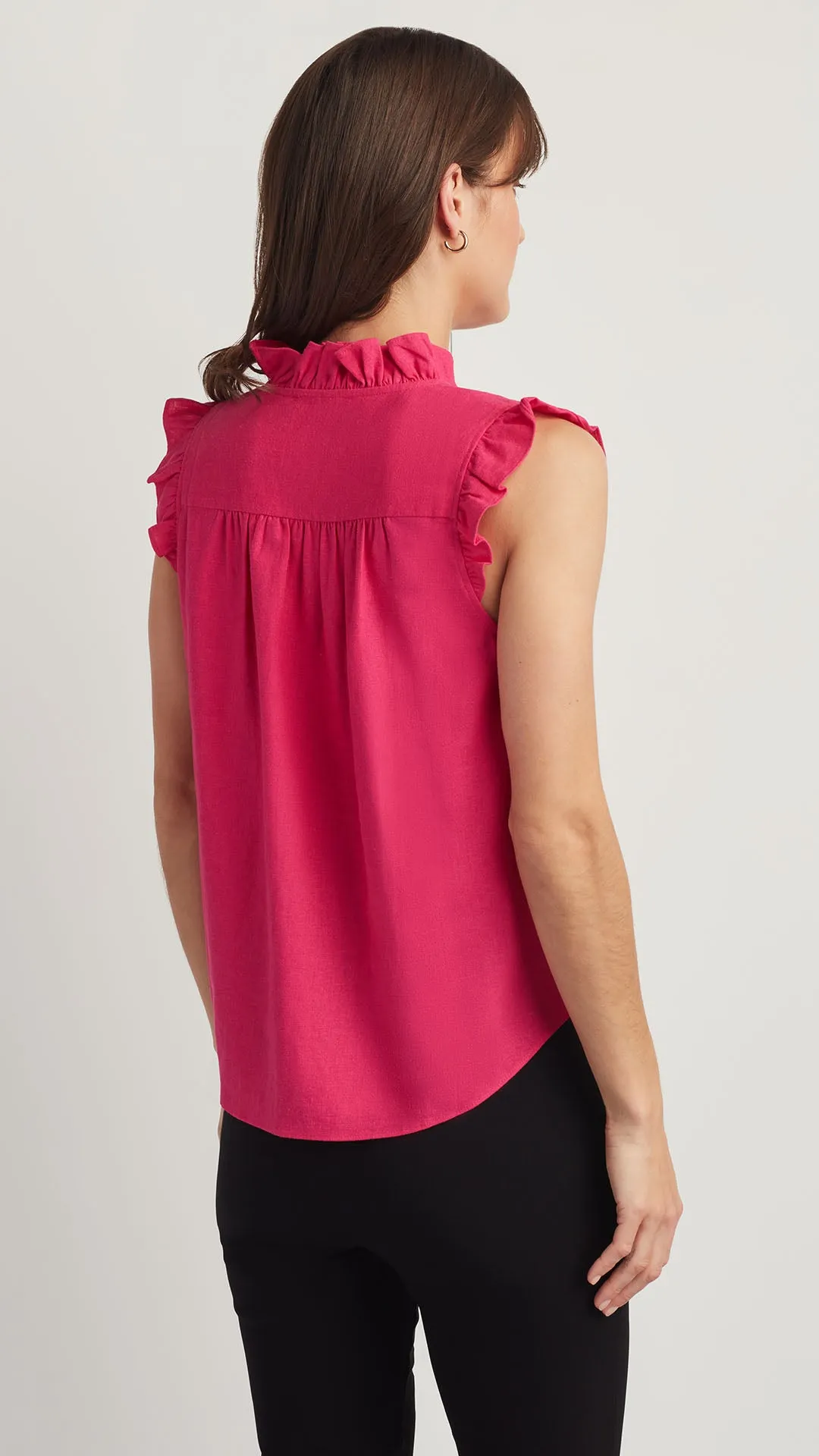 LINEN BLEND RUFFLE TOP