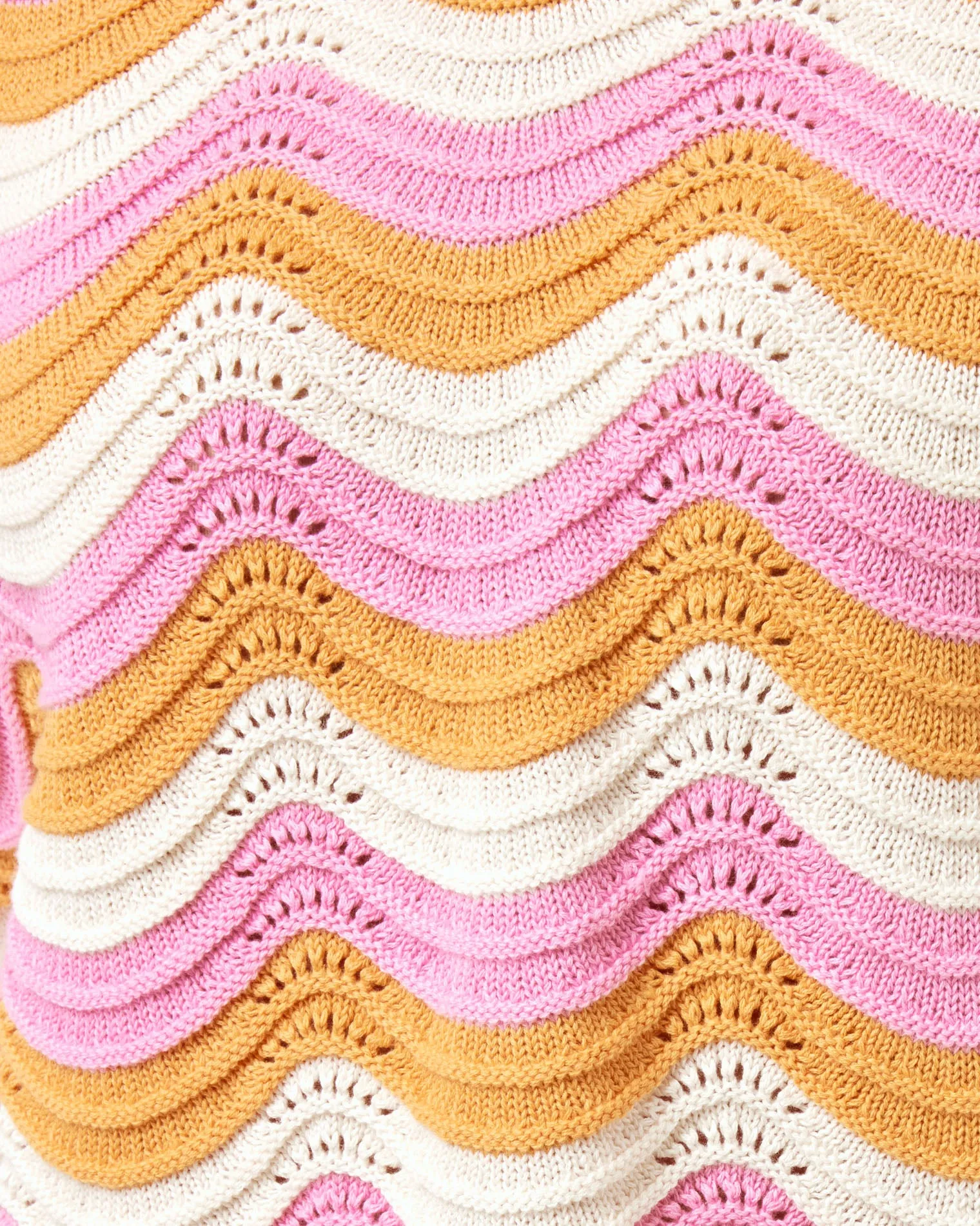 Make Waves Knit Short - Catching Sun