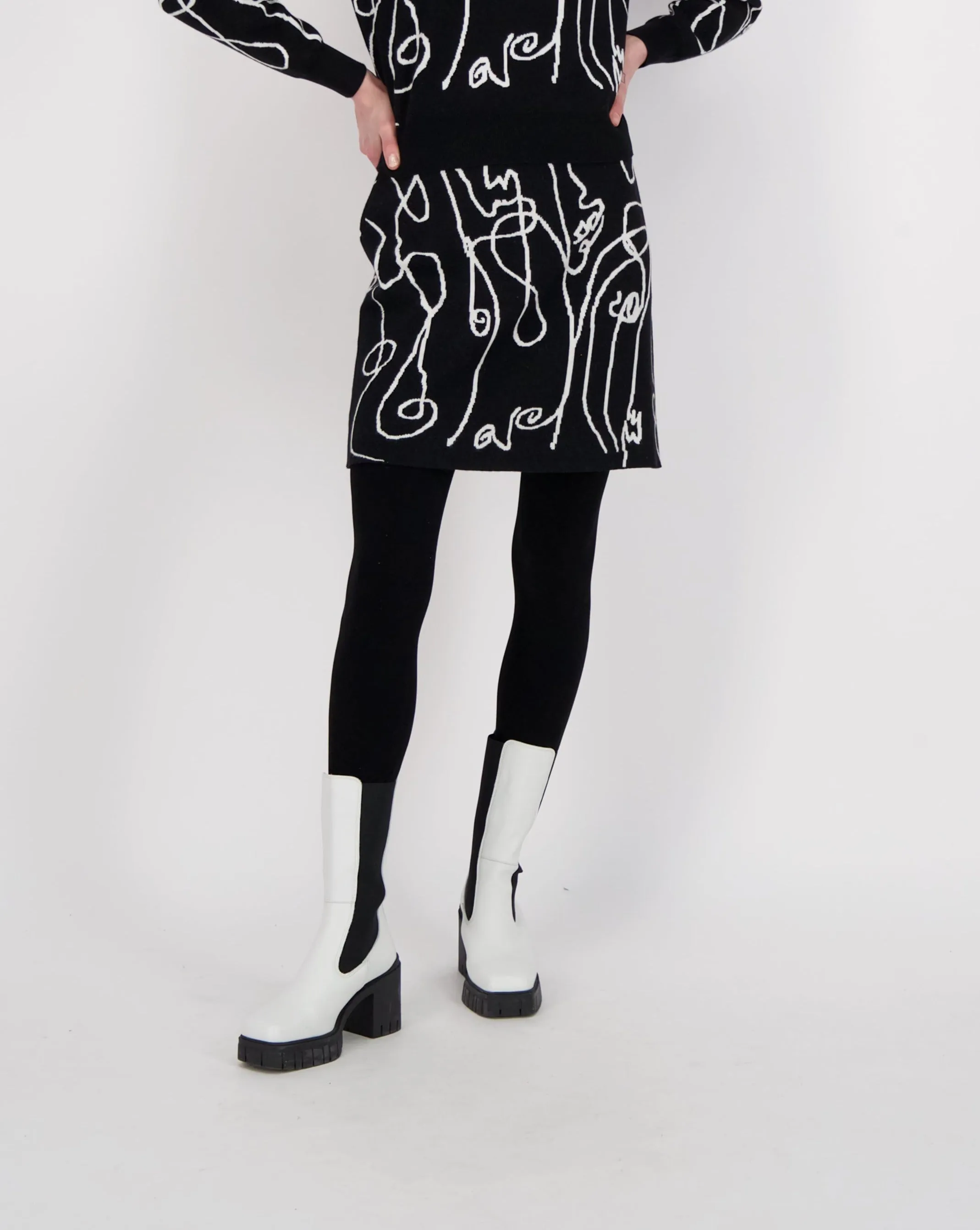 Picasso Art Knit Skirt