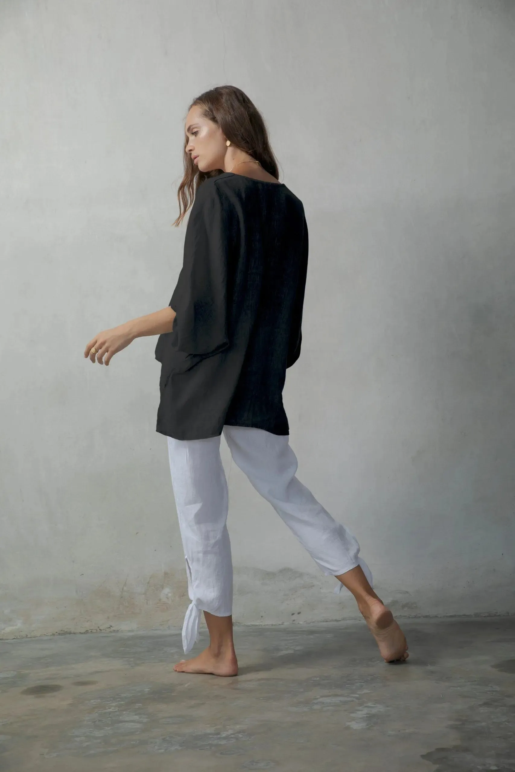 Relaxed Pallocino Linen Top Black