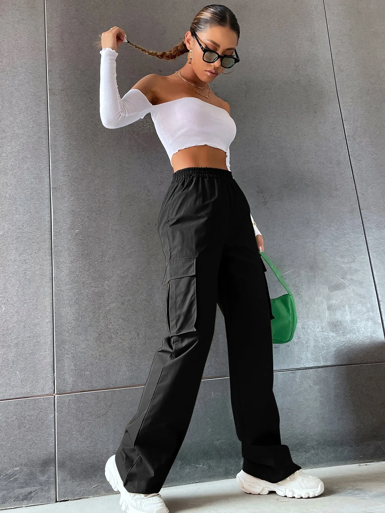 Solid High Waist Flap Pocket Cargo Pants ss22