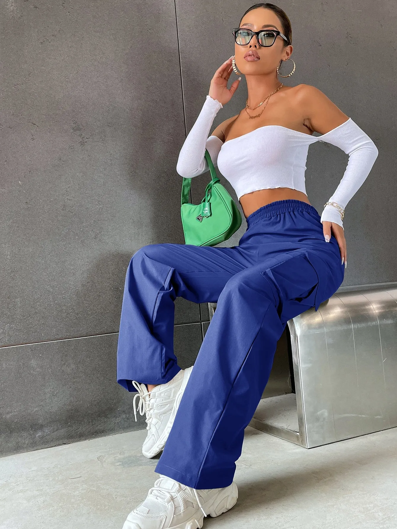 Solid High Waist Flap Pocket Cargo Pants ss22