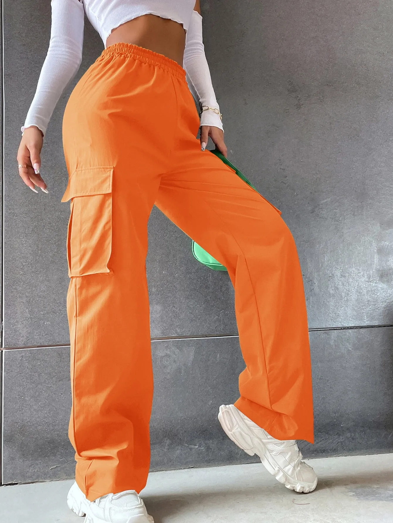 Solid High Waist Flap Pocket Cargo Pants ss22