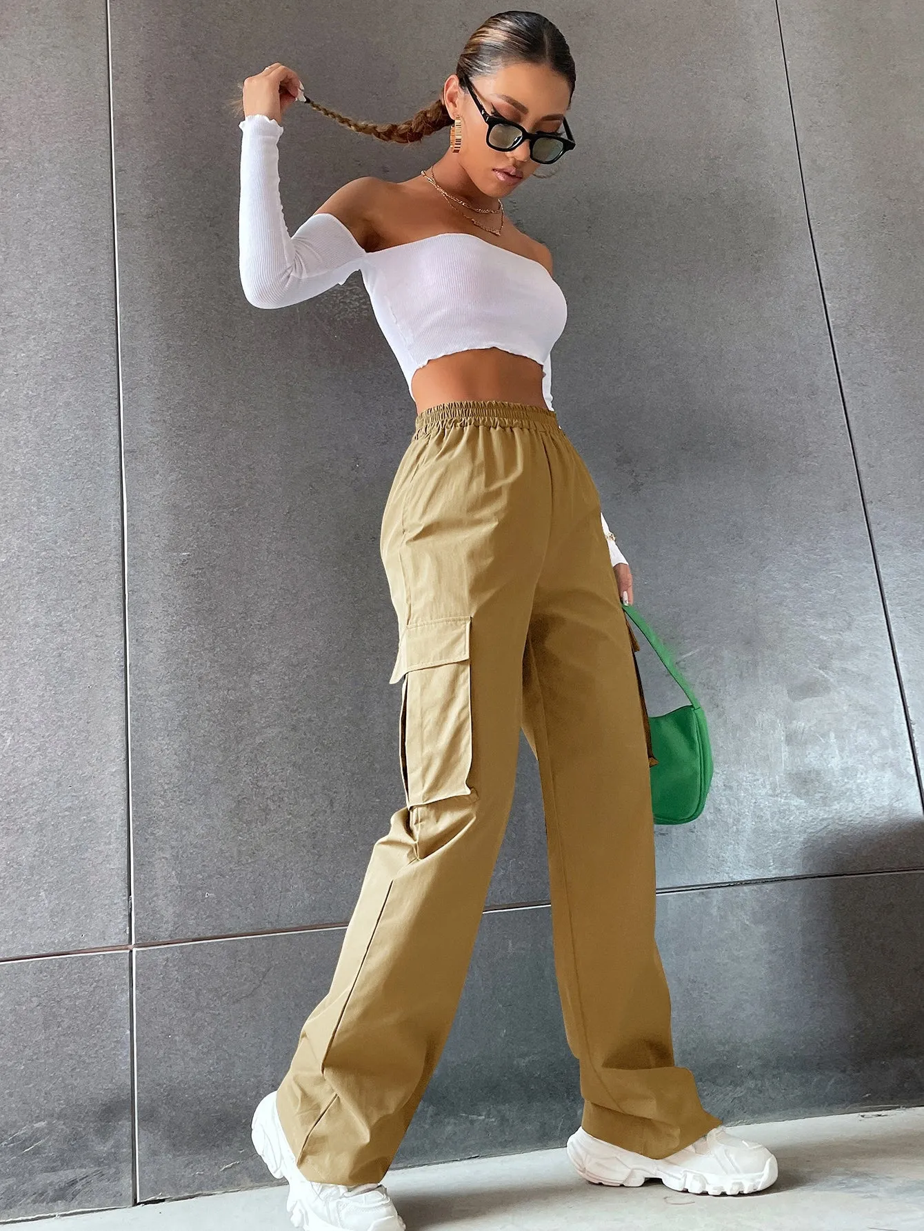 Solid High Waist Flap Pocket Cargo Pants ss22