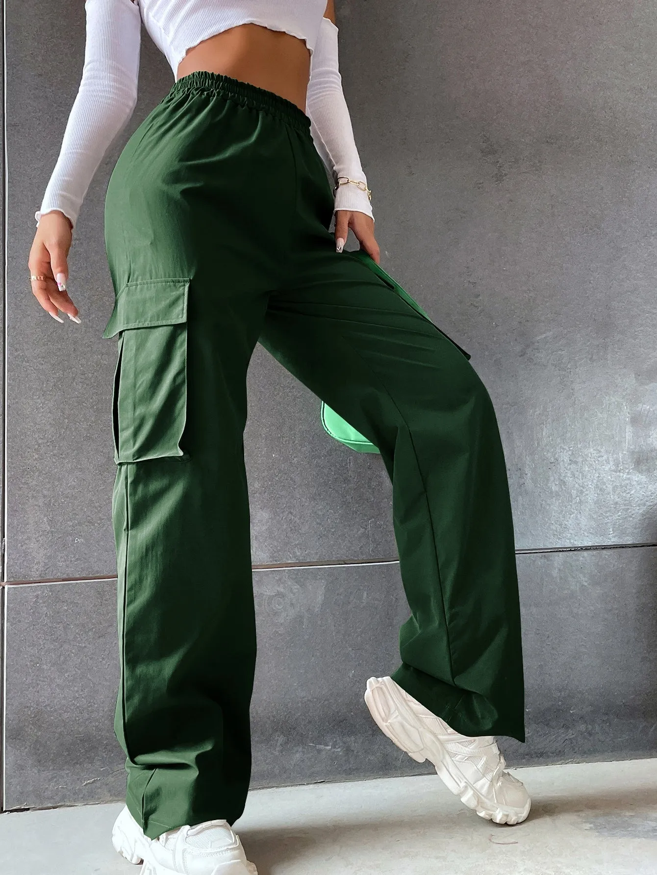 Solid High Waist Flap Pocket Cargo Pants ss22