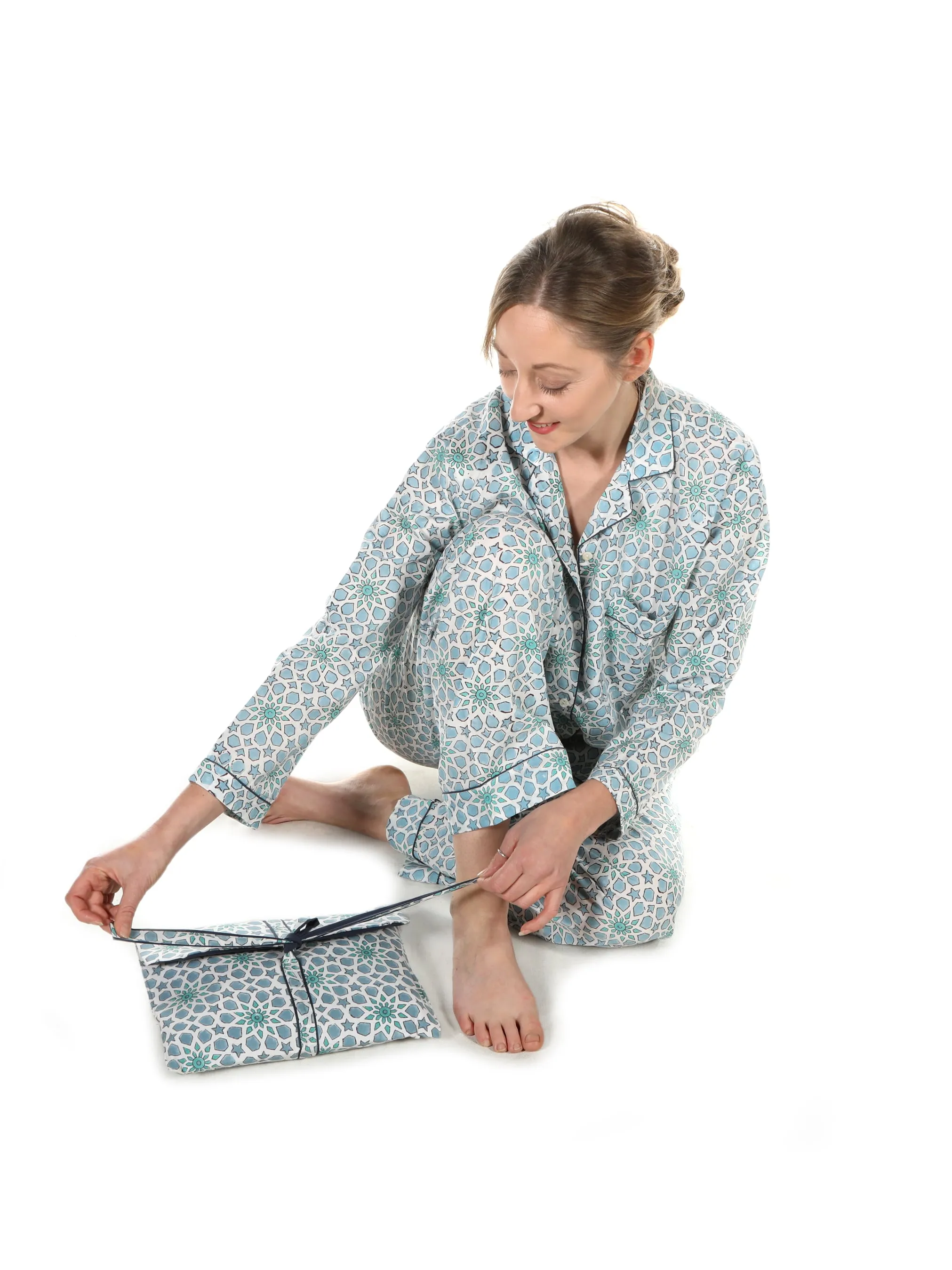 'Starry nights' Cotton Pyjamas / Cool Blue