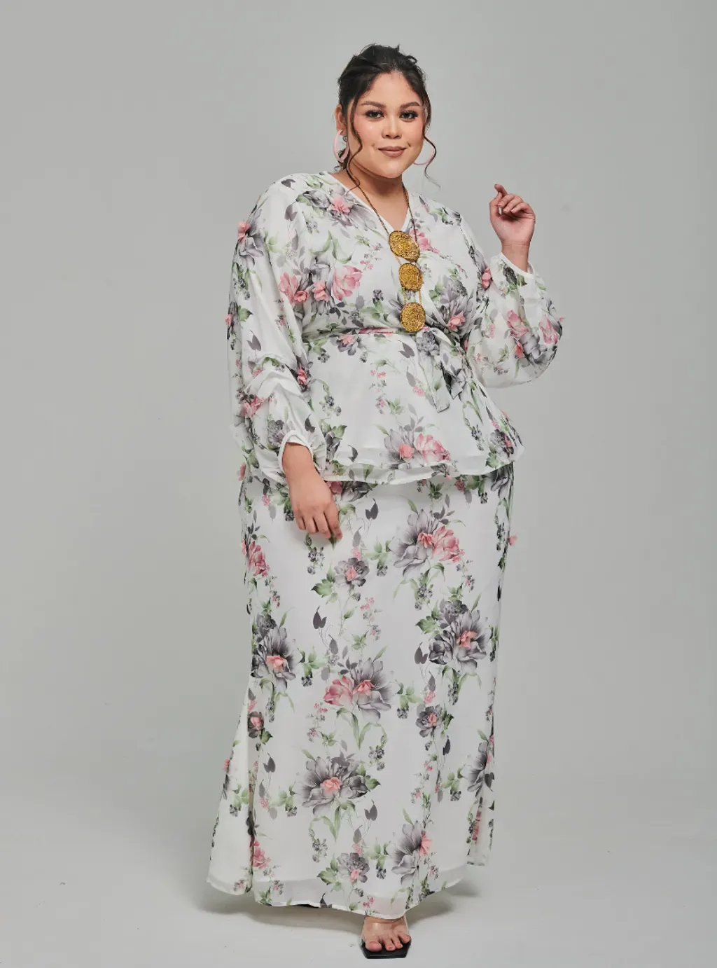 Tun Hamidah 3D Fleur Chiffon Wrap Kurung